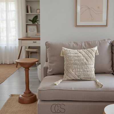 OCS - Beige Sierkussen met Textuur en Kwastjes