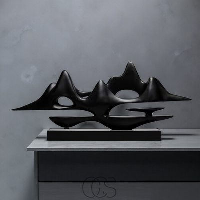 OCS - Minimalistisch Landschap Sculptuur – luxe berglandschap in goud & zwart