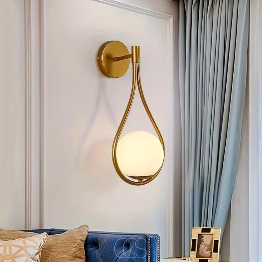 OCS - Stijlvolle Wandlamp met Glazen Bol – Goud & Zwart Design
