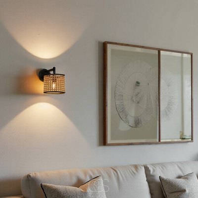 OCS - Cilindervormige wandlamp van natuurlijk rotan