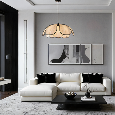 OCS - Bloemvormige Rotan Hanglamp met Zwarte Accenten