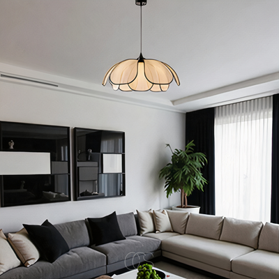OCS - Bloemvormige Rotan Hanglamp met Zwarte Accenten