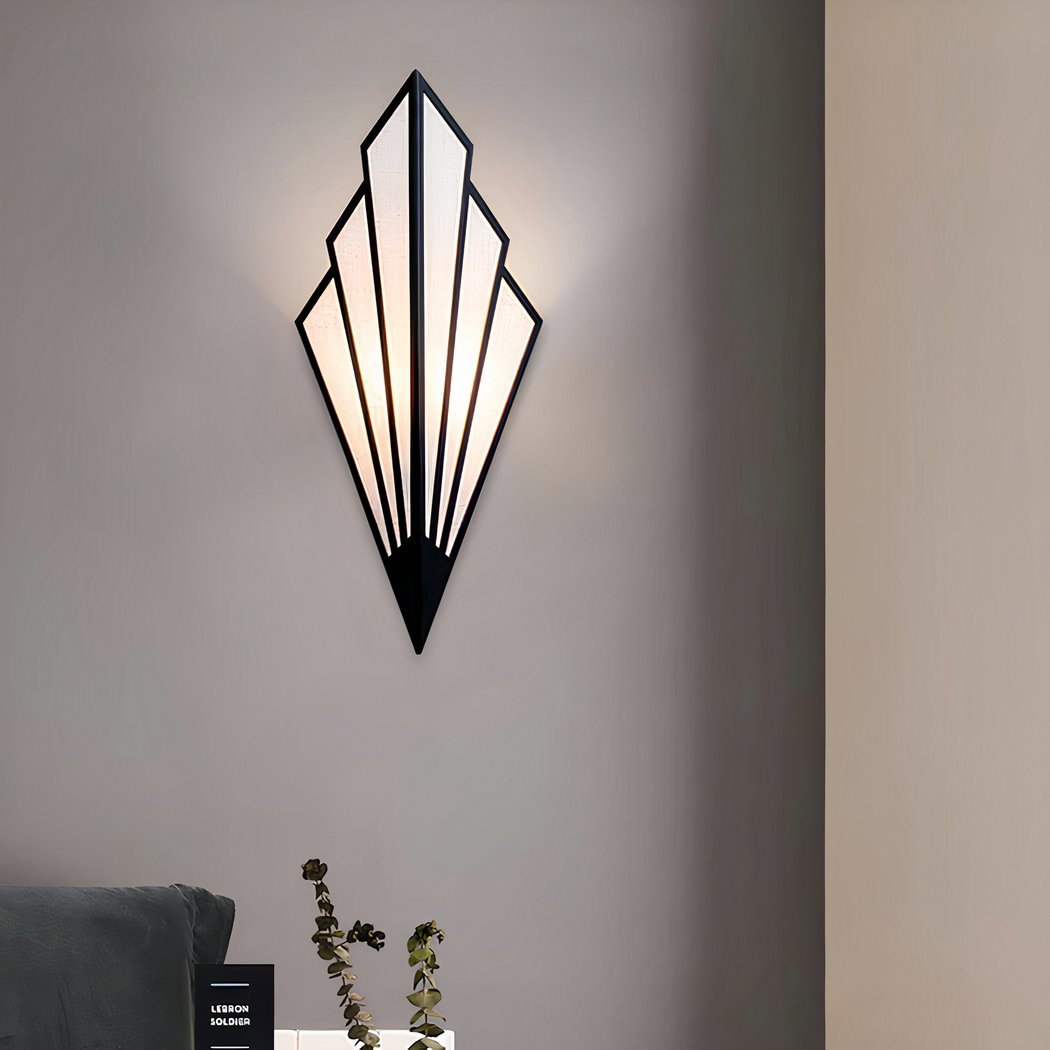 OCS - Wandlamp met geometrisch diamantdesign